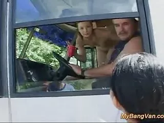 Đồ chơi và Gozzles! gái nhật vú to